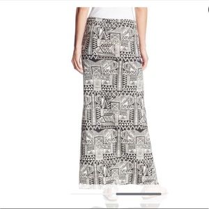 🌼SELLING IN BUNDLE ONLY 🌼Billabong Maxi Skirt